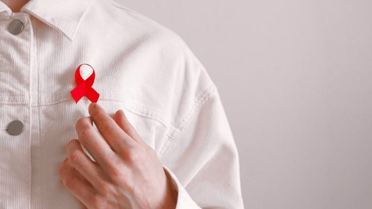 Peran Data dalam Strategi Penanggulangan HIV/AIDS di Bekasi